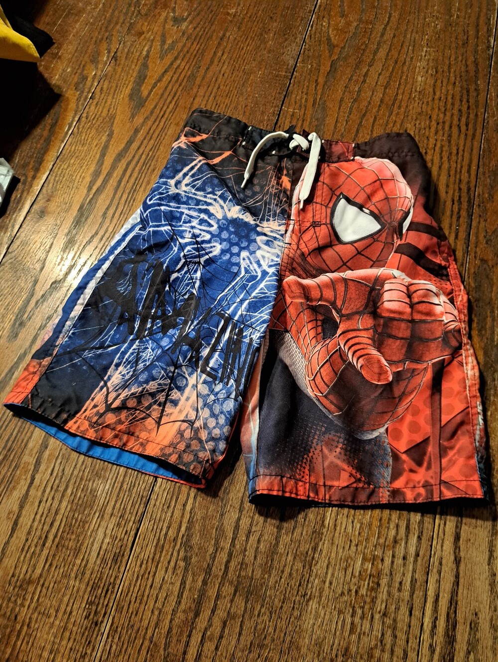 Marvel The Amazing Spider-Man 2 Boys Medium Swim Trunks Lined Pockets